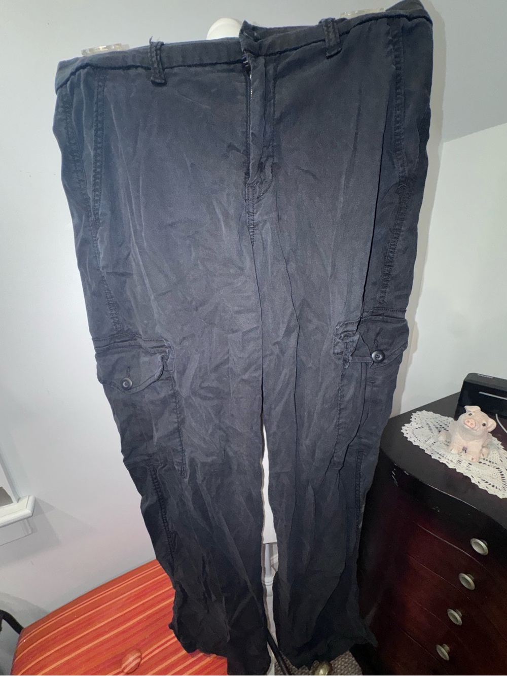 American Eagle Outfitters Black Cargo Pants - Utility Style